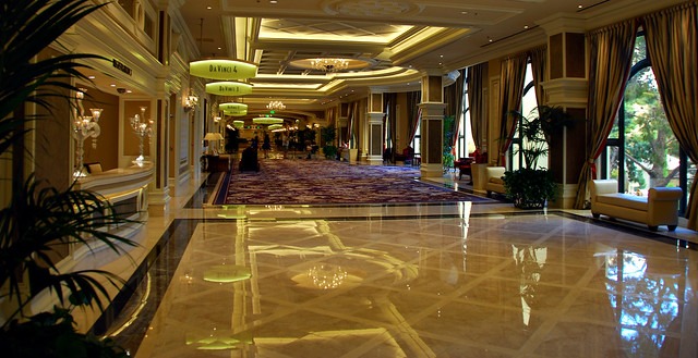C:\Documents and Settings\Admin\Мои документы\Downloads\5512285702_4be75a81b1_z.jpg