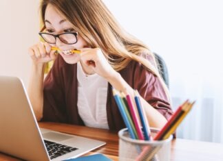 Meet Top Resources & Tools for First Year Students First Year Student