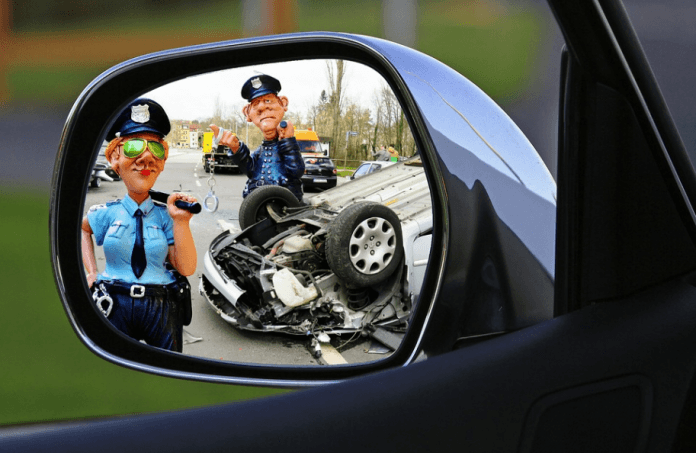Screenshot_2019-05-15 Free Image on Pixabay - Accident, Hit And Run, Police