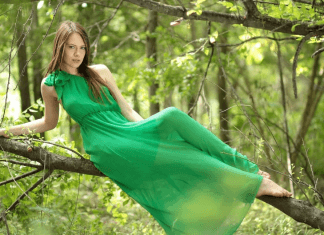 7 Maxi Dresses to Accentuate Your Personality in 2019 Maxi Dresses