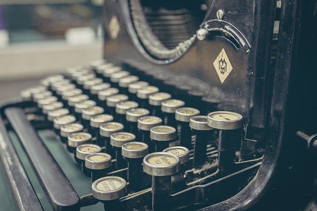 typewriter, mechanical, retro typewriter, mechanical, retro