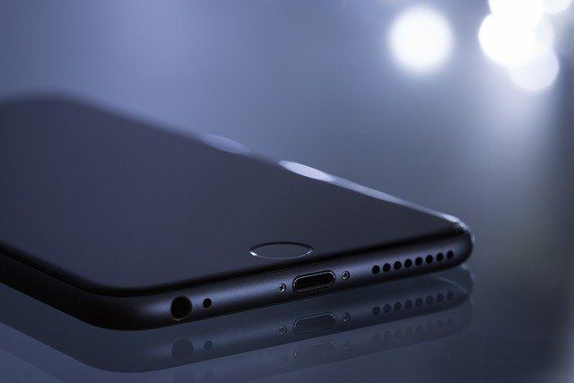 apple, close-up, electronics apple, close-up, electronics