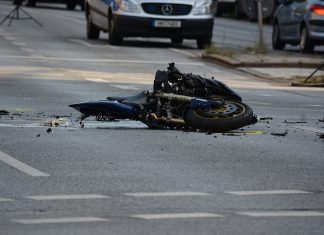 How Do You Know If You Need a Lawyer After a Car Crash?