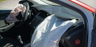 Crash Test, Collision, 60 Km H, Distraction, Liability