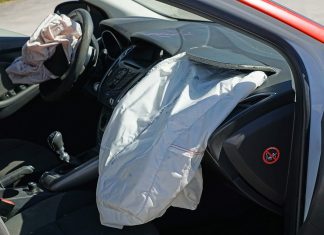 Steps To Take After a Car Accident That Was Not Your Fault Crash Test, Collision, 60 Km H, Distraction, Liability