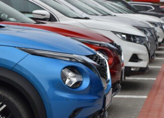 How Does Technology Help the Car Industry?