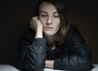 A person with the hand on the chin Description automatically generated with medium confidence