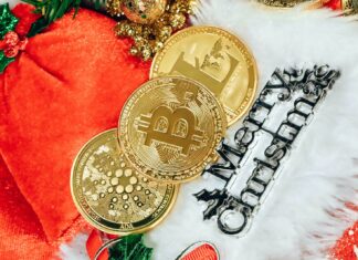 How Bitcoin proves to be a good Christmas Gift?
