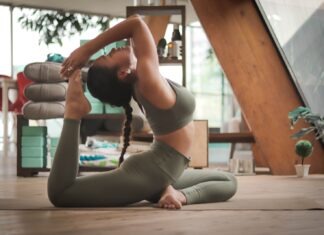 How yoga helps to improve mental health woman doing yoga