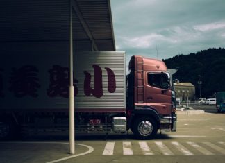 How to Organize Logistics for Shop box truck passing through toll gate