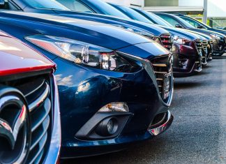 Features and trends of the car rental market in the world parked vehicles