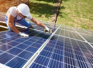 How to Install a Solar Panel Roof: A Homeowner’s Guide