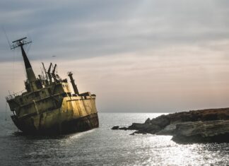 What to Do if You’re Involved in a Boating Accident white ship docked near island