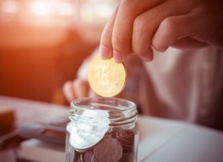 6 Blockchain Applications in Business