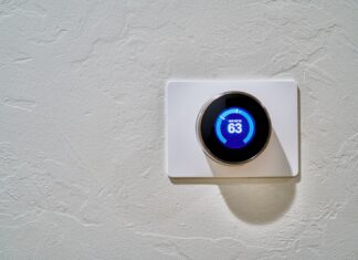 Smart Thermostat: Choose the best! white thermostat at 62