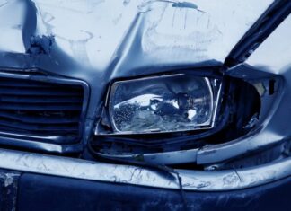 10 Steps to Take After Getting In a Car Accident headlamp, accident, auto