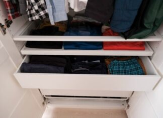 How to Revamp Your Wardrobe in 9 Easy Steps: Men’s Guide