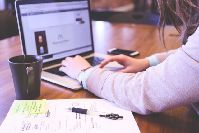 Photo by StartupStockPhotos student, typing, keyboard