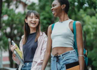 Empathic Support for Student Success: Expert Paper Helper