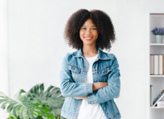 How can Students ease their Job Search After Graduation with Altresume?