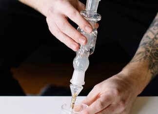 6da338872720e741e9ea49371d8df3b