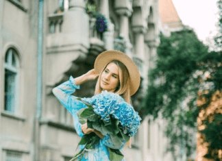 Enhance Your Beauty: Amazing Makeup Tips to Complement Your Blue Floral Dress