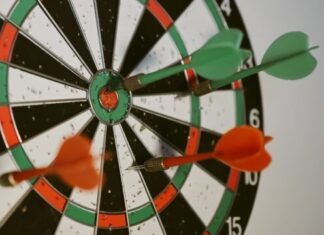 red white and black round wheel