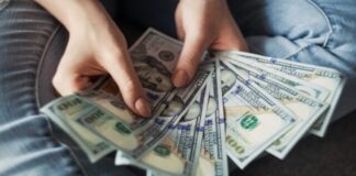 fan of 100 U.S. dollar banknotes