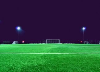 Top Betting Bookmakers: Review soccer field