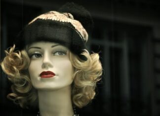OHMYPretty Hair Seamless Style: Exploring Ready-to-Go Glueless Lace Wigs bobble hat on mannequin's head