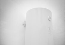 Top Signs Your Water Heater Needs Repair and When to Call a Professional