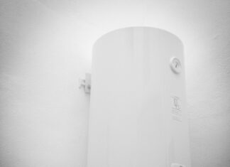 Top Signs Your Water Heater Needs Repair and When to Call a Professional
