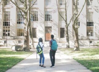Spring Checklist for College Applicants: Practical Steps for Success a couple of people that are standing in front of a building
