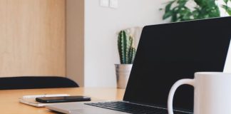 office, desk, business, working, mobile, phone, coffee cup, macbook, computer, laptop, technology, coffee, cup, mug, notepad