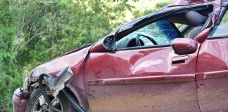 Free Crash Car photo and picture