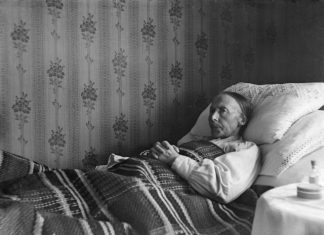 What Are the Four Stages of a Nursing Home Bedsore Injury?
