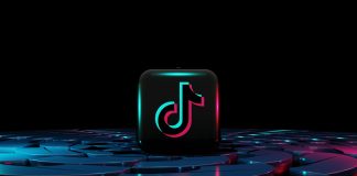 a square button sitting on top of a circular table