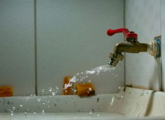 a faucet running water