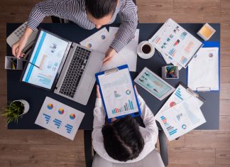 A Beginner’s Guide to Choosing the Right ERP System This Year