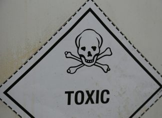 black and white no smoking sign